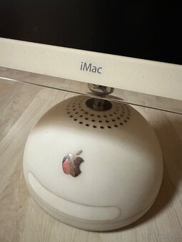Apple iMac G4 - 3