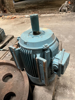 elektromotor 3 KW - 3