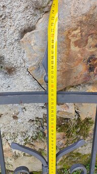 Starý kovaný plot - 3