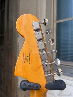 Fender Squier Classic Vibe '70s Jaguar IL Black - 3