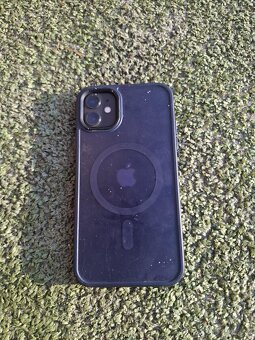 Predám iphone 11 - 3