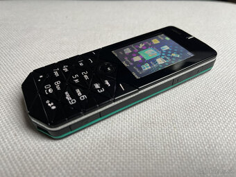 .: NOKIA 7500 Prism :. - 3