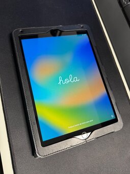 Predám Apple iPad 5th generácie - 3