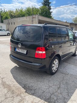 Vw Touran 2,0tdi - 3