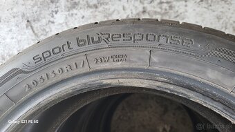 205/50R17 93 W - 3