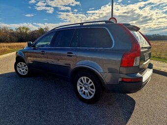 Volvo XC90 2.4 D5 MOMENTUM - 3