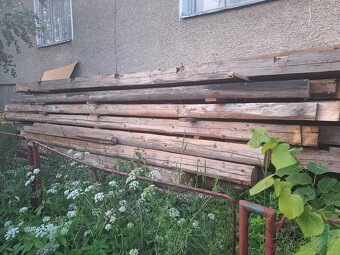 Staré drevo ručne kresané - 3
