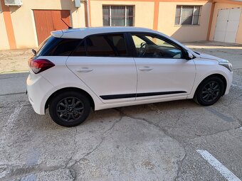 Hyundai i20 - 3
