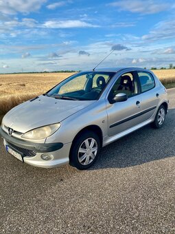 Peugeot 206 1.1 benzín - 3