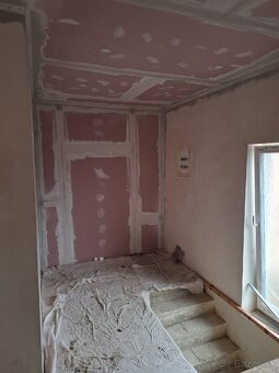 Maliarske práce, rekonštrukcie interiérov - maľovanie - 3