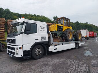 Volvo odtahovka - prepravnik strojov - 3