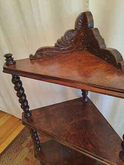 rohový etažér - 3