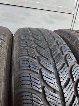 185/60r15 - 3