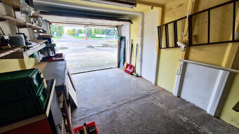 Garáž v meste Levice - 3