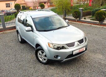 MItsubishi Outlander 2.0 DI-D 4x4 103kW-UZAVIERKA-DOVOZ ITA - 3