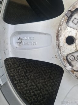 5X112 R16 SEAT . - 3