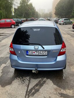 Honda Jazz benzin 57kW super autíčko do mesta:) - 3