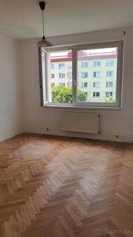 Ponúkam na predaj 4 izbový byt na Severe. - 3