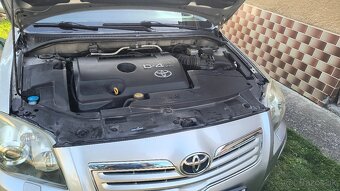 Predám Toyota Avensis T25, r. v. 2007 - 3