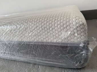 Predám 2ks luxusné matrace Dreamzone Gold F135 90x200 cm - 3