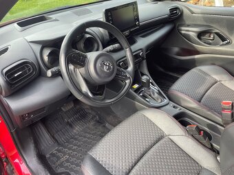 Predám Toyotu Yaris Hybrid - 3