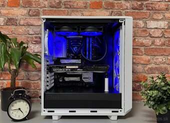 Ryzen 7 7800X3D\32GB\RTX 4070\SSD\850W Zdroj - 3