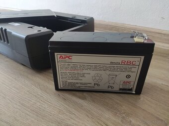 APC Back-UPS ES 400 - 3