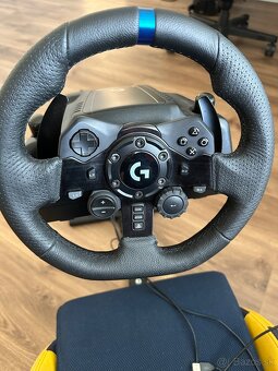 Logitech G923 - závodný volant a pedále pre PlayStation a PC - 3