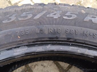 235/45 R18 - 3
