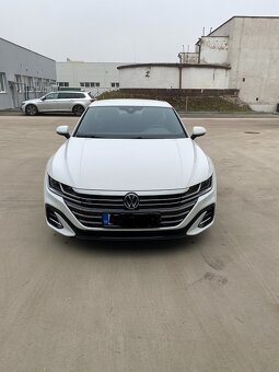 Predám Volkswagen Arteon 2,0tdi 147kw R-line - 3