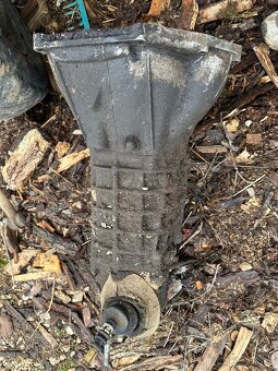 Náhradné diely  lada Niva - 3