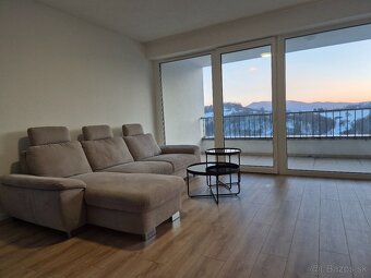 Moderné bývanie s najkrajším výhľadom na Novej Bani - 3