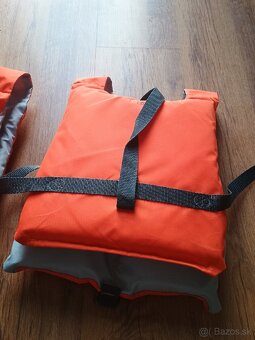 VESTA NA PLÁVANIE DETSKÁ 25-40KG - 3