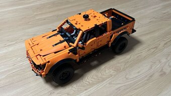 lego technic jeep auta - 3