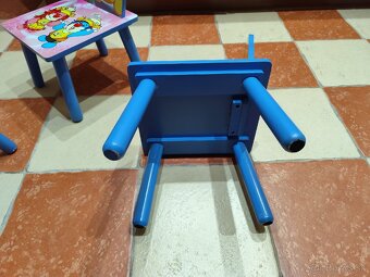 Detský stolík so stoličkami - 3