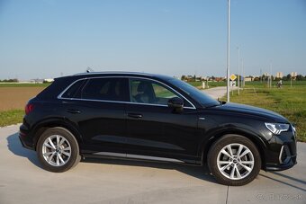 Audi Q3 35 tfsi 1.5 tsi S line - 3