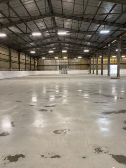 Skladová hala 3900 m2 v Trnave, výhodný nájom - 3