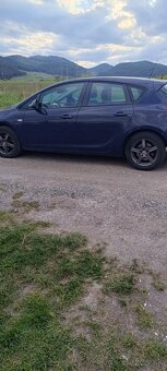 Predam opel astra J 1.7 cdti 81 kW rok 2014 - 3