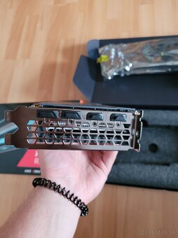 AMD RADEON RX 6600 8GB EAGLE - 3