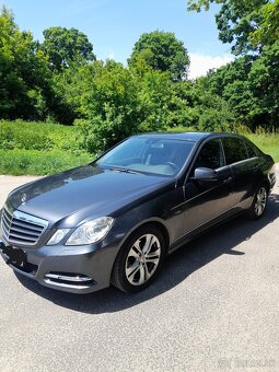 Mercedes E 220D,W212 - 3