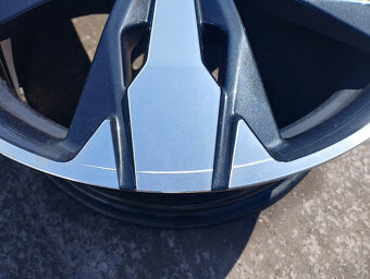 18" alu disk - Peugeot 3008 - 3