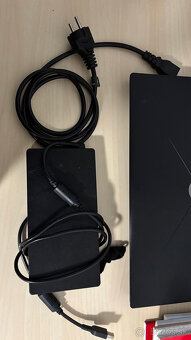 Lenovo Y7000 - 3