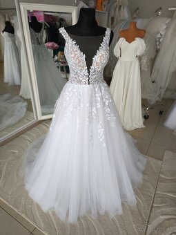 Predám nádherné úplne nové  snehové biele svadobné šaty - 3