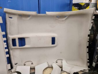 STROPNICA SKODA OCTAVIA 2 OBLOZENIA STLPIKOV SVETLA PLASTY - 3