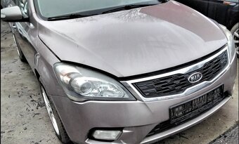 MOTOR G4FA KIA CEED 1.4 2009 DVERE a iné - 3