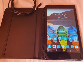 tablet Lenovo Tab 3 8" + puzdro, nab. kábel - 3