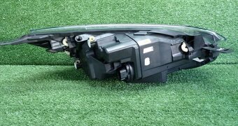 ford fiesta svetlo led 2017+ - 3