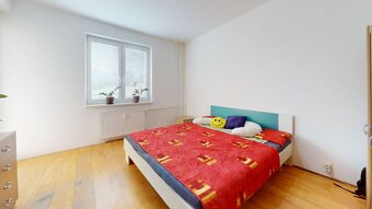 100 m² Nadštandardná výmera 4-izbového bytu v Dubnici nad V - 3