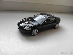 Jaguar XKR 1/43 - 3