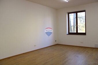 Prenájom, kancelársky priestor, Spišská Nová Ves, Ul. Stará - 3